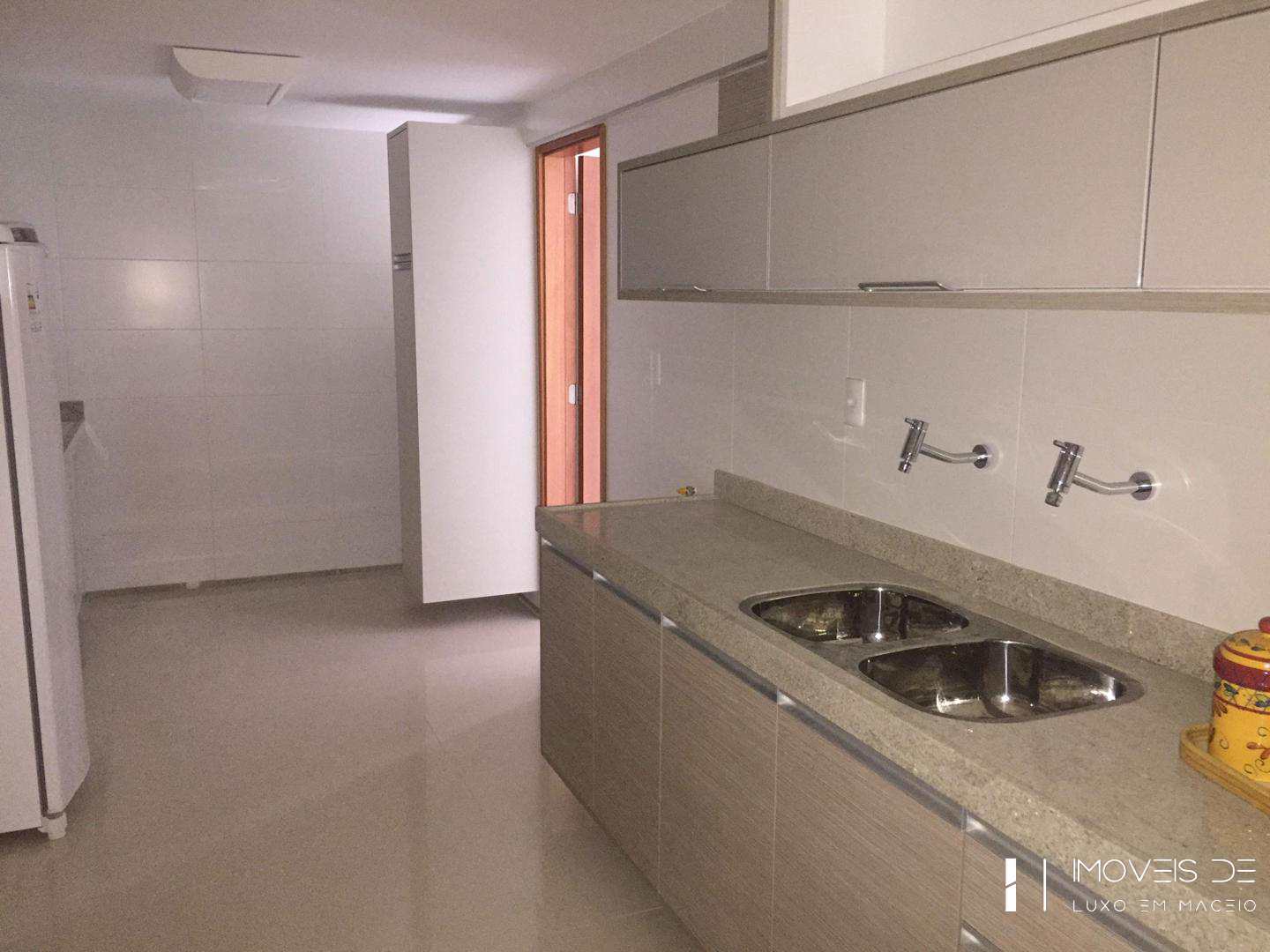 Apartamento à venda com 4 quartos, 138m² - Foto 15