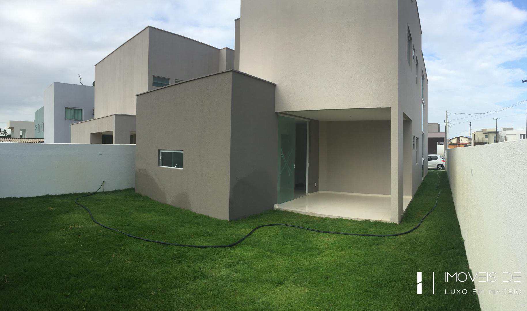 Casa de Condomínio à venda com 4 quartos, 240m² - Foto 3