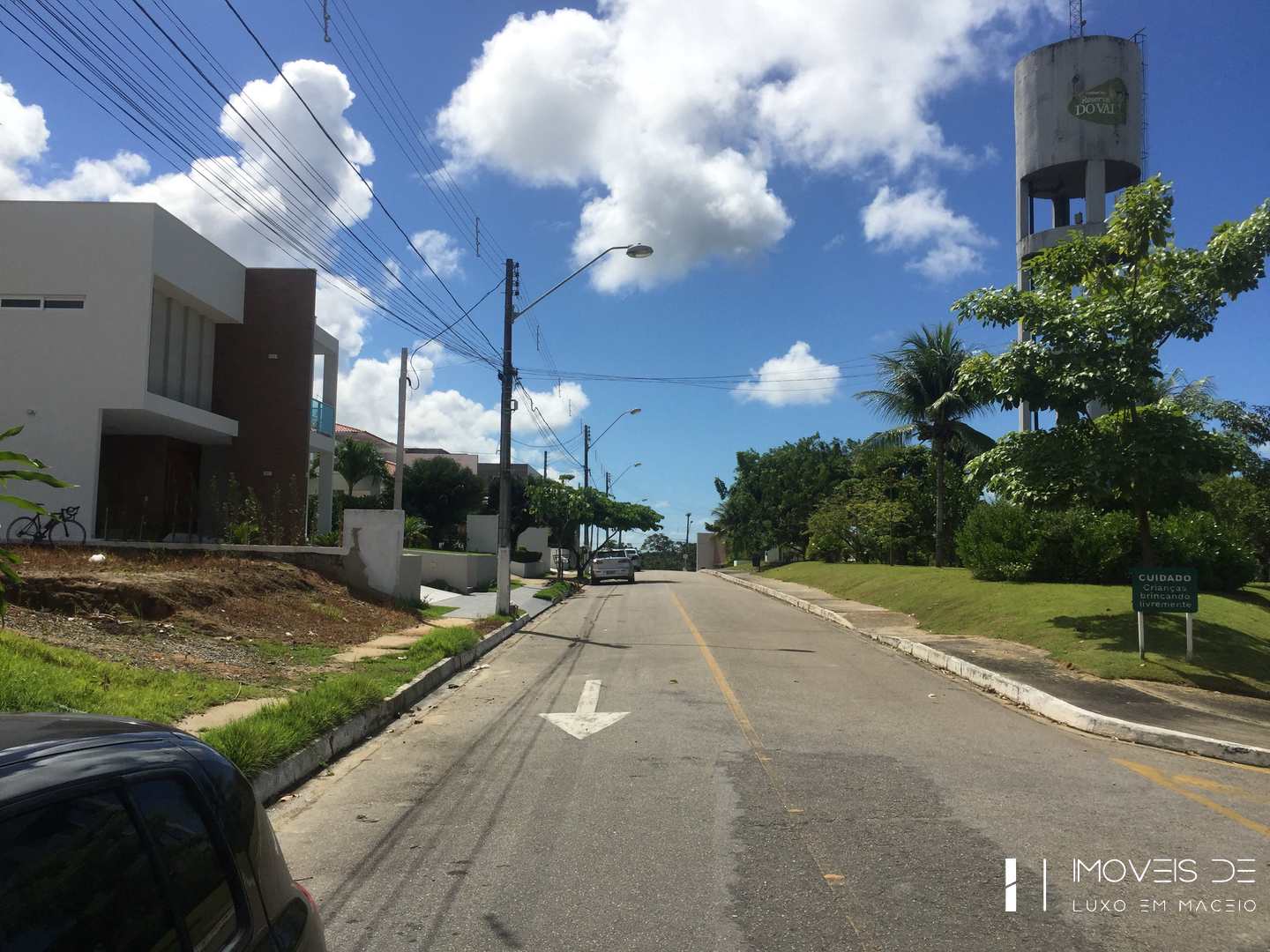 Casa de Condomínio à venda com 4 quartos, 350m² - Foto 27