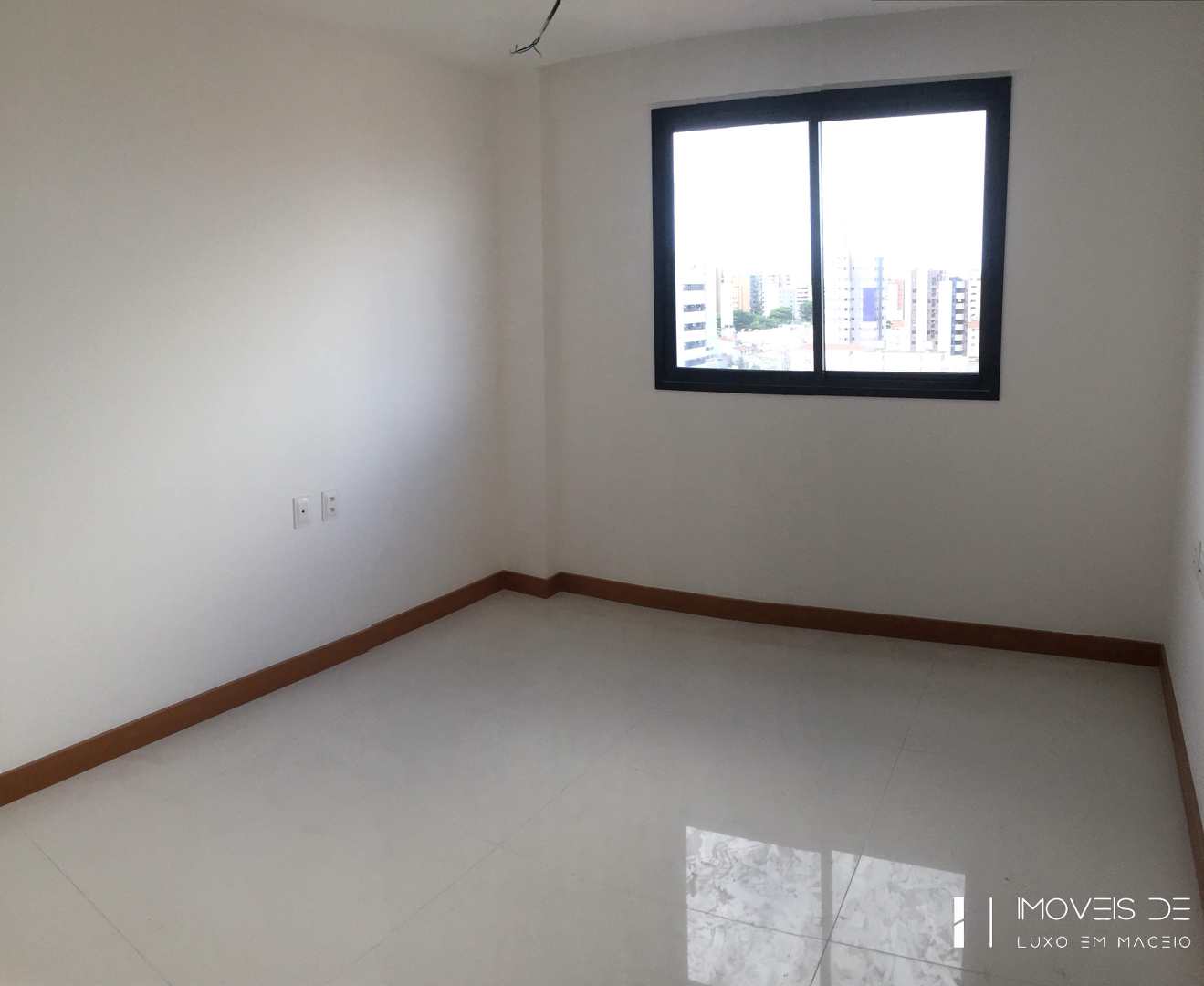 Apartamento à venda com 3 quartos, 150m² - Foto 11