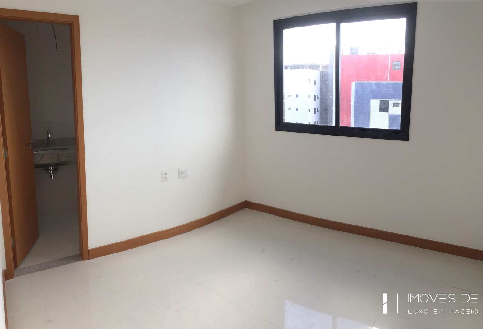 Apartamento à venda com 3 quartos, 150m² - Foto 6