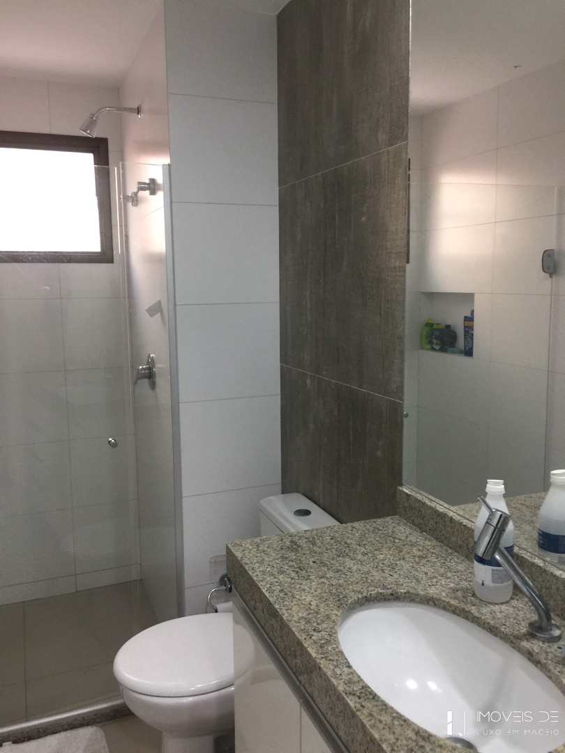 Apartamento à venda com 3 quartos, 145m² - Foto 19