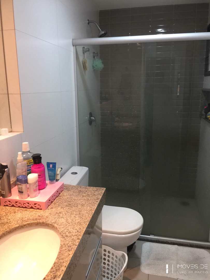 Apartamento à venda com 3 quartos, 145m² - Foto 12