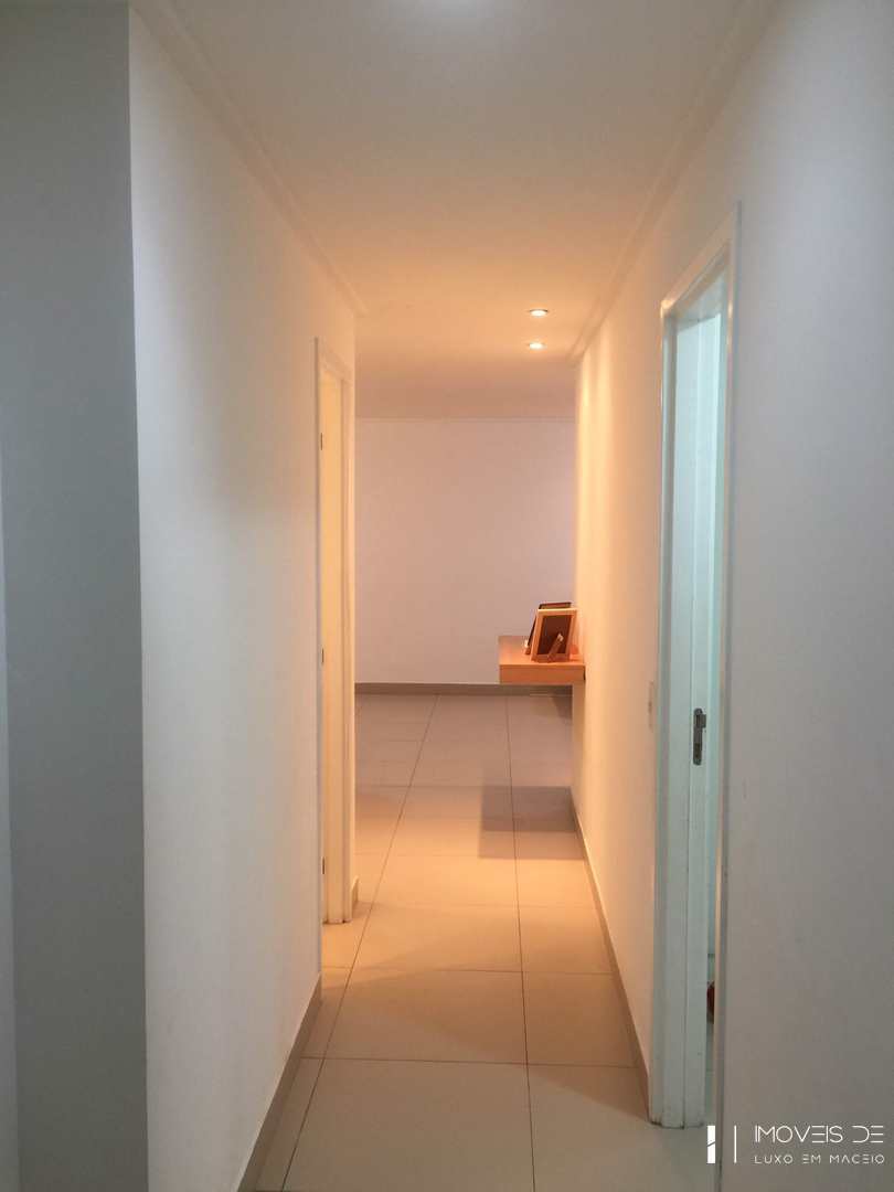 Apartamento à venda com 3 quartos, 145m² - Foto 8