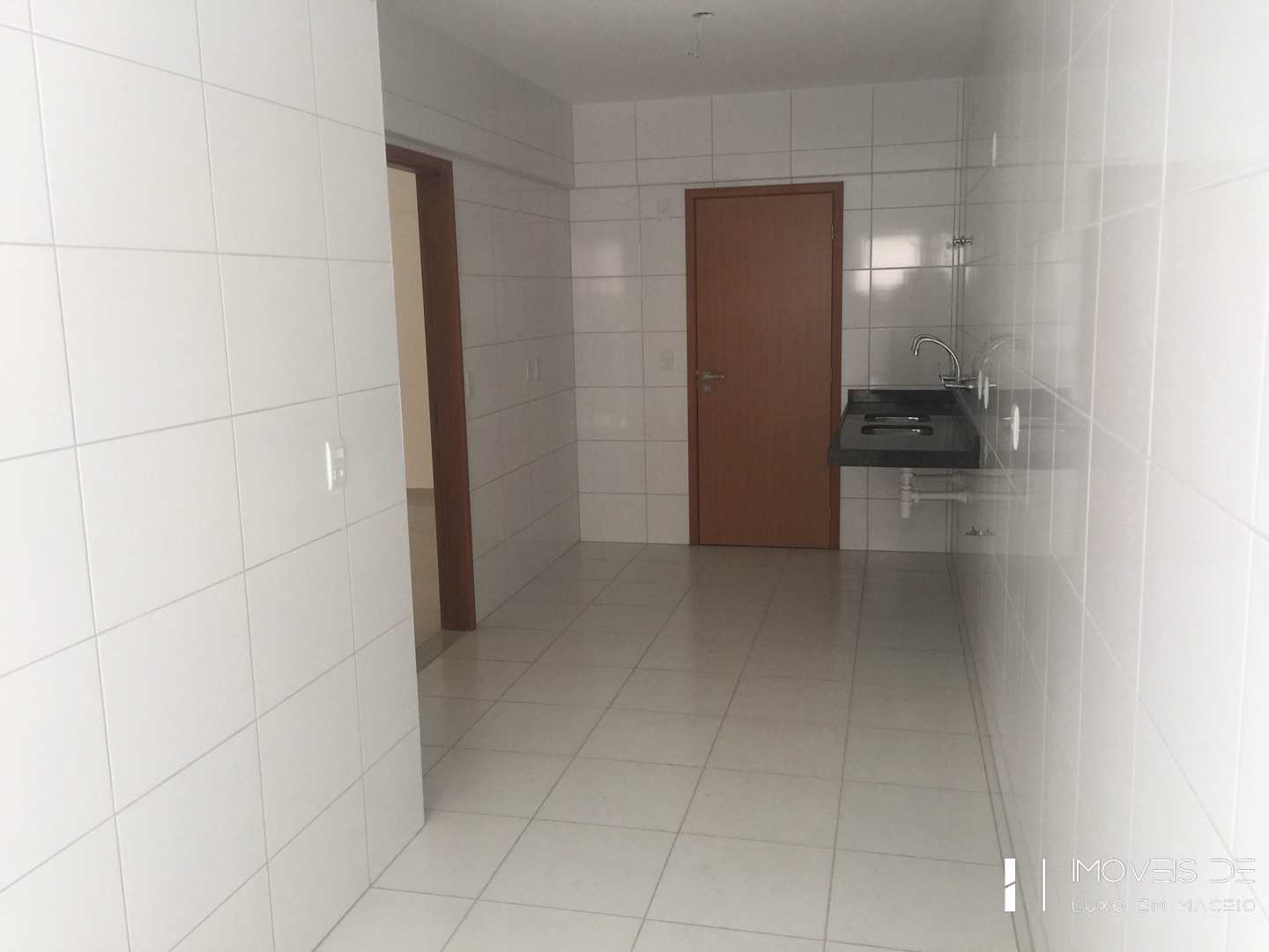 Apartamento à venda com 4 quartos, 139m² - Foto 6