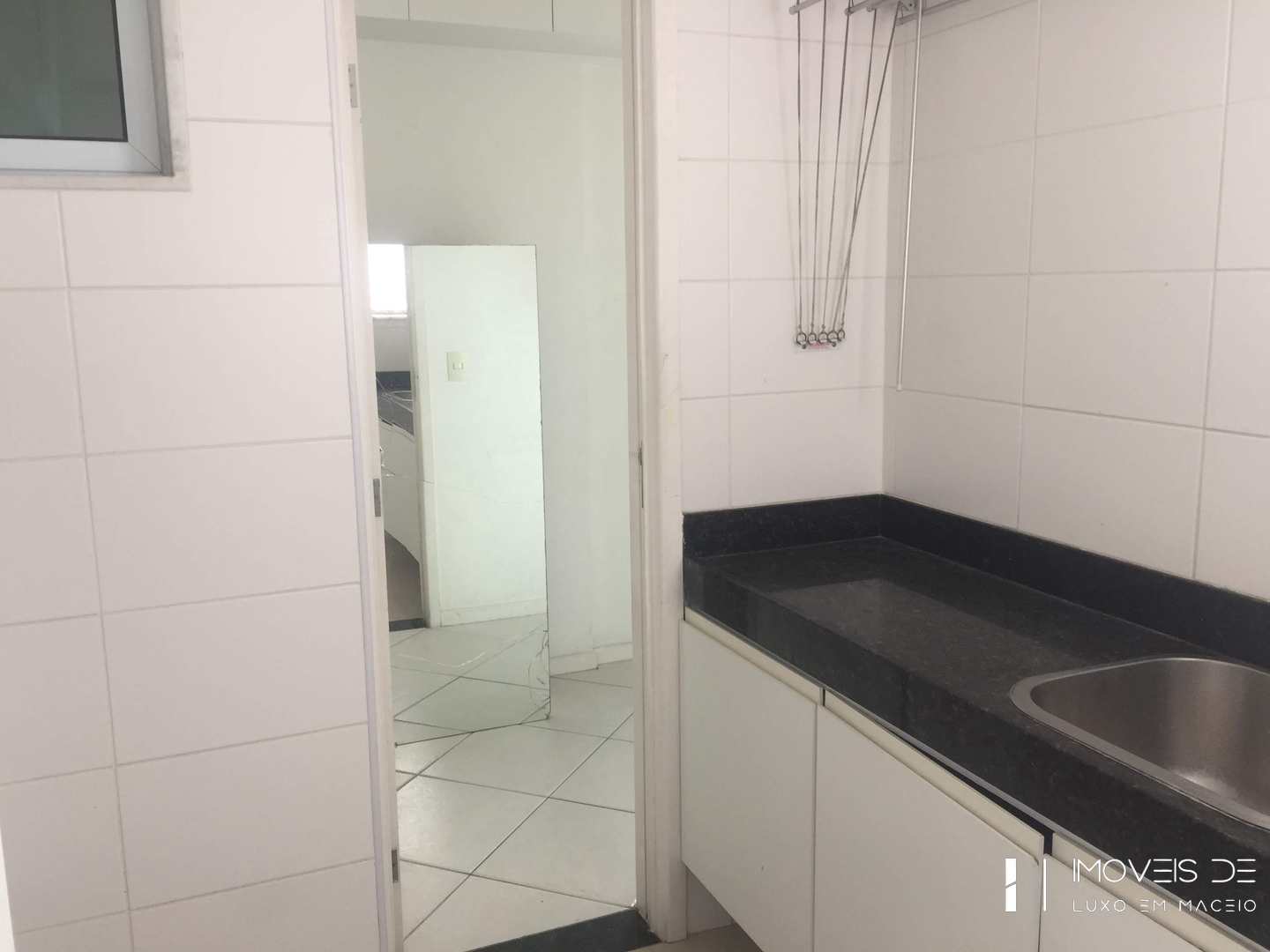 Apartamento à venda com 3 quartos, 120m² - Foto 4