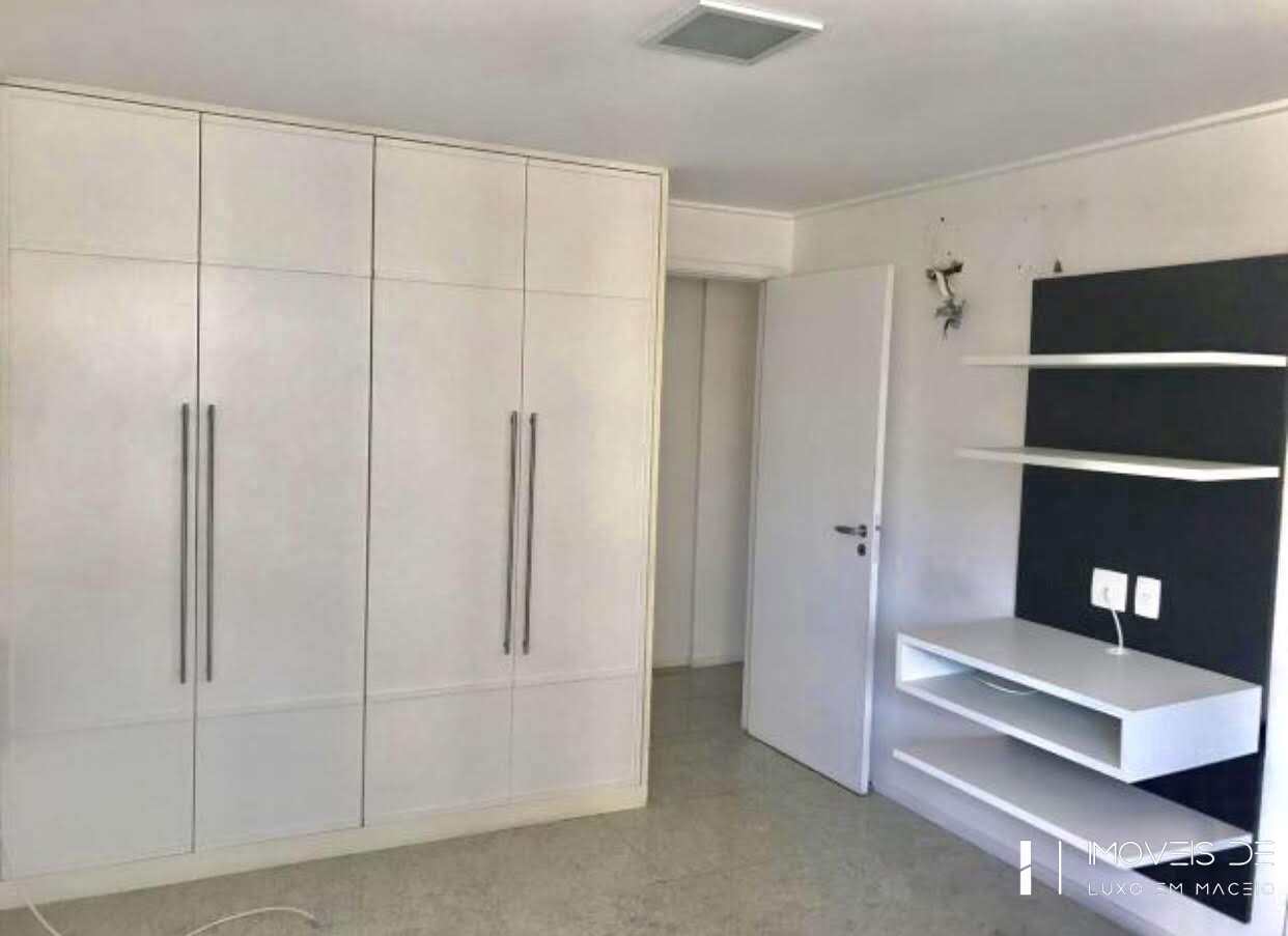 Apartamento à venda com 4 quartos, 220m² - Foto 6