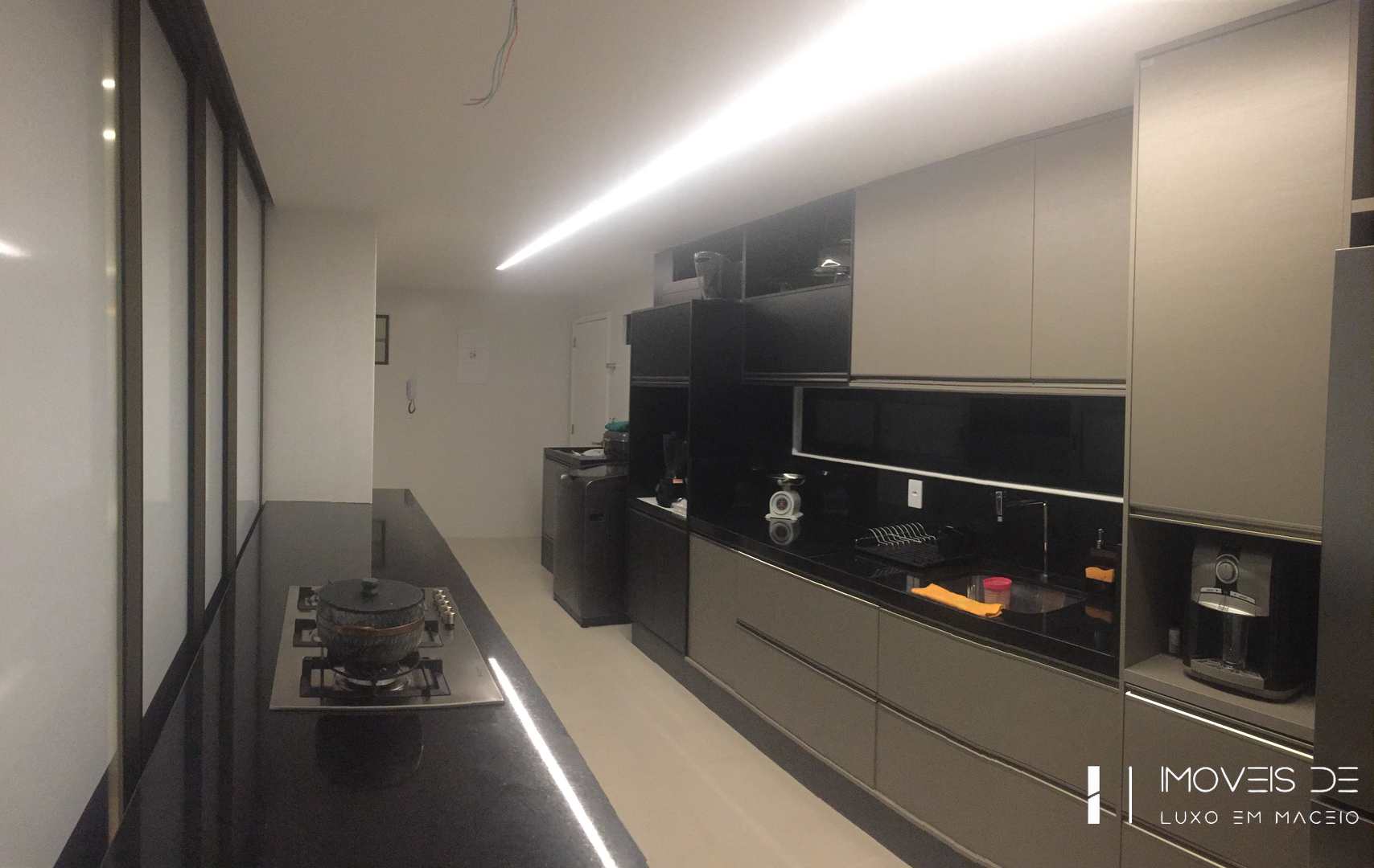 Apartamento à venda com 3 quartos, 161m² - Foto 35