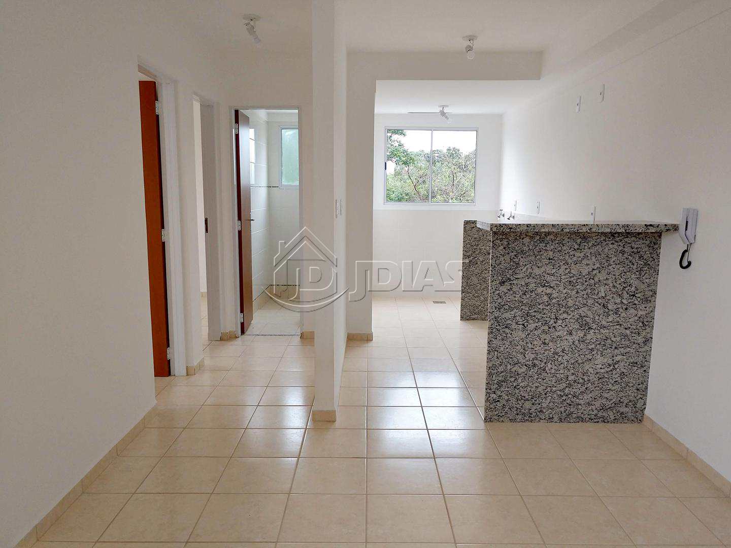 Apartamento à venda com 2 quartos, 47m² - Foto 2