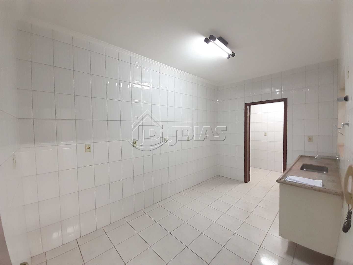 Loja-Salão para alugar com 3 quartos, 100m² - Foto 9