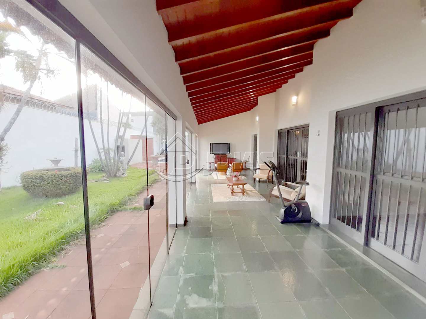 Casa à venda com 3 quartos, 372m² - Foto 20