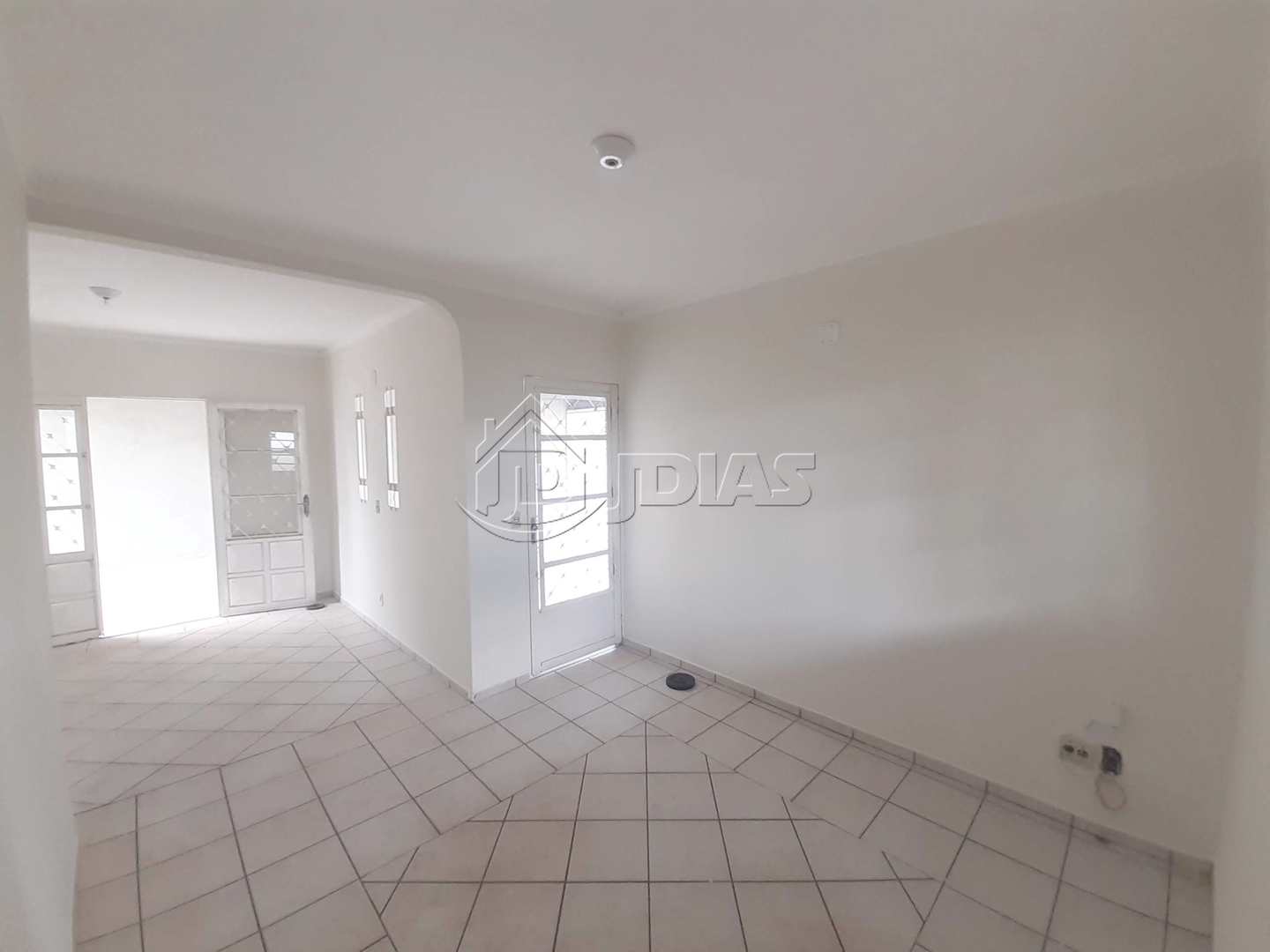 Casa à venda com 3 quartos, 166m² - Foto 6