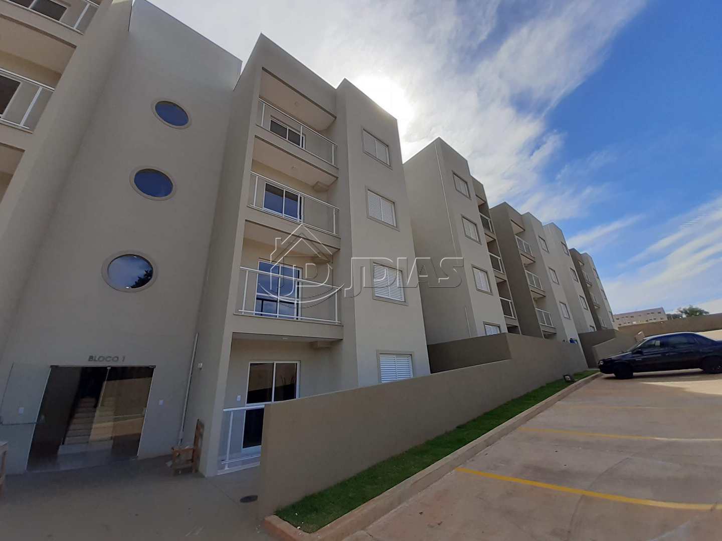 Apartamento à venda com 2 quartos, 57m² - Foto 11