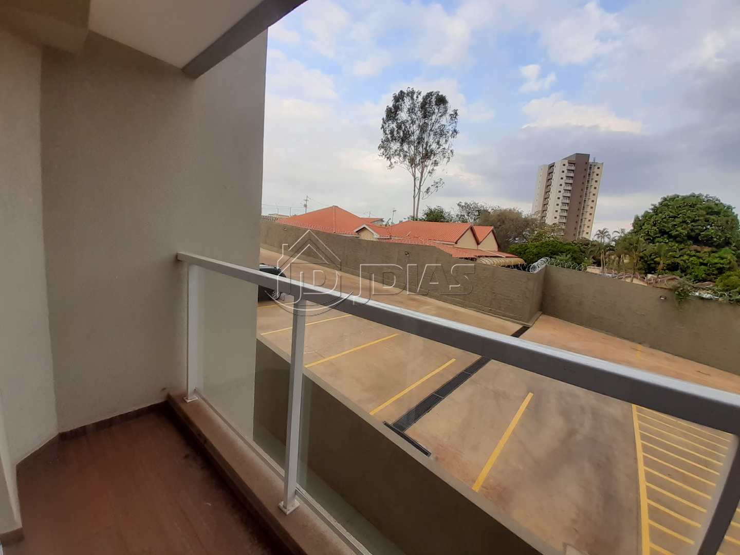 Apartamento à venda com 2 quartos, 57m² - Foto 2