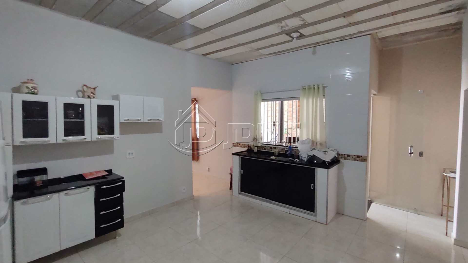 Casa à venda com 2 quartos, 189m² - Foto 9