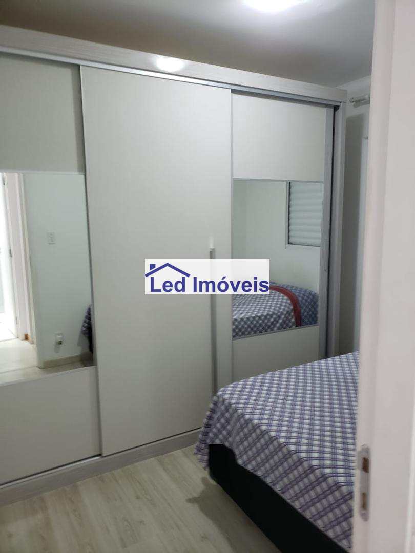 Apartamento à venda com 2 quartos, 50m² - Foto 9