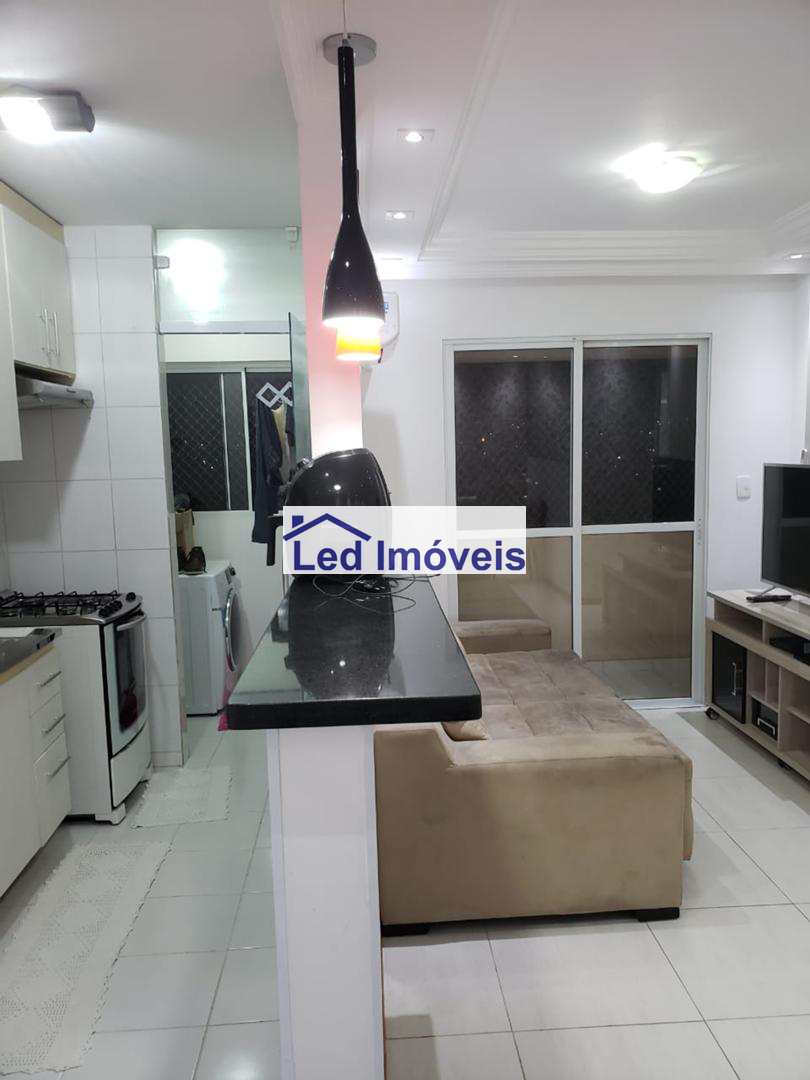 Apartamento à venda com 2 quartos, 50m² - Foto 4