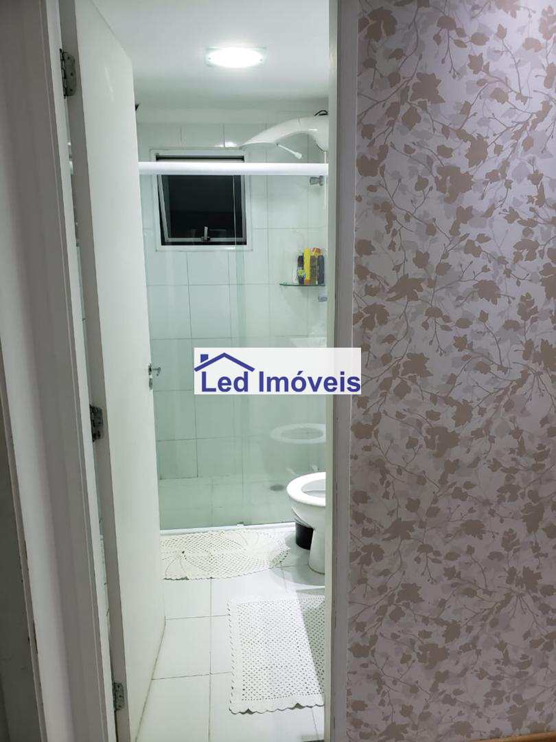 Apartamento à venda com 2 quartos, 50m² - Foto 12