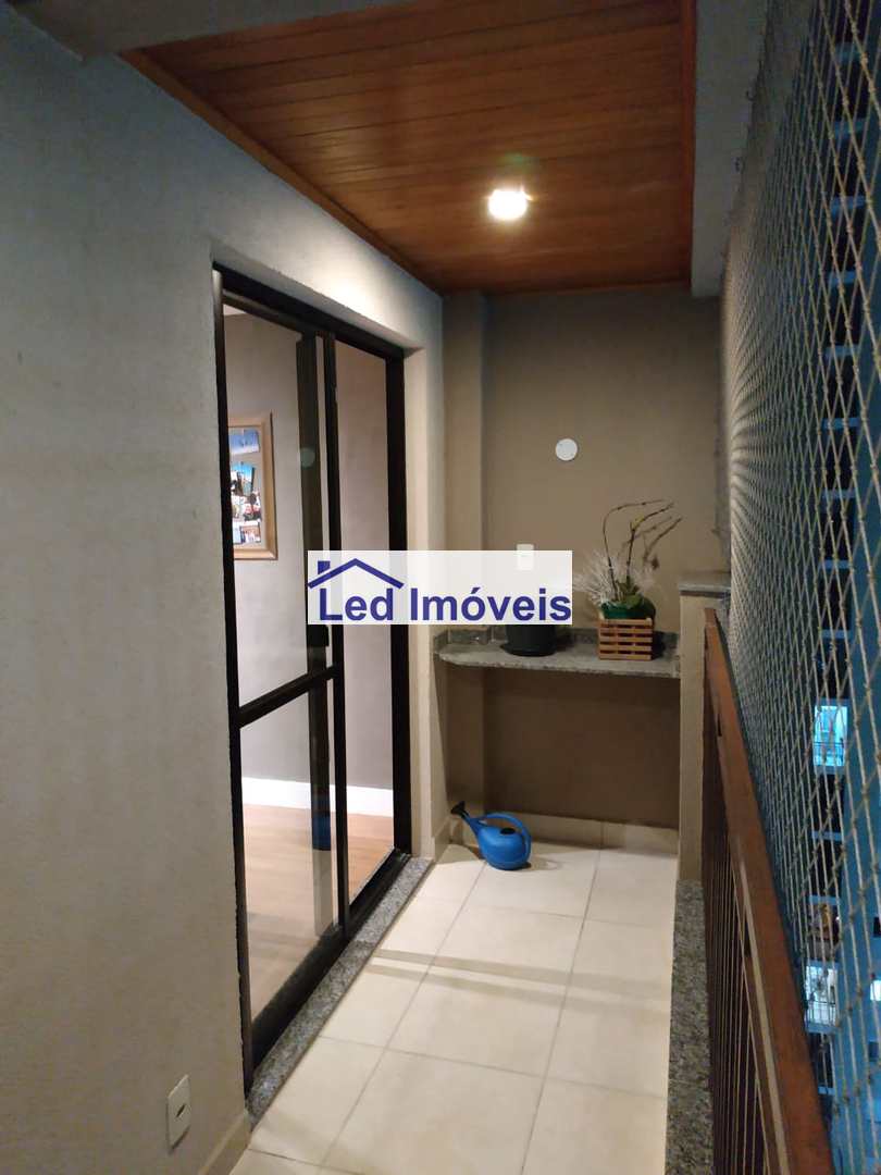 Apartamento à venda com 3 quartos, 90m² - Foto 13