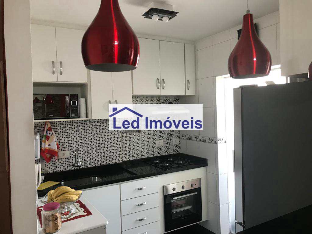 Apartamento à venda com 2 quartos, 61m² - Foto 3