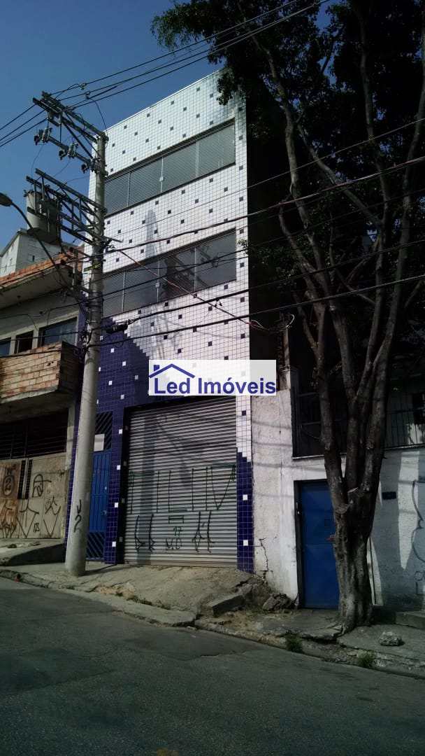 Prédio Inteiro à venda com 3 quartos, 150m² - Foto 1