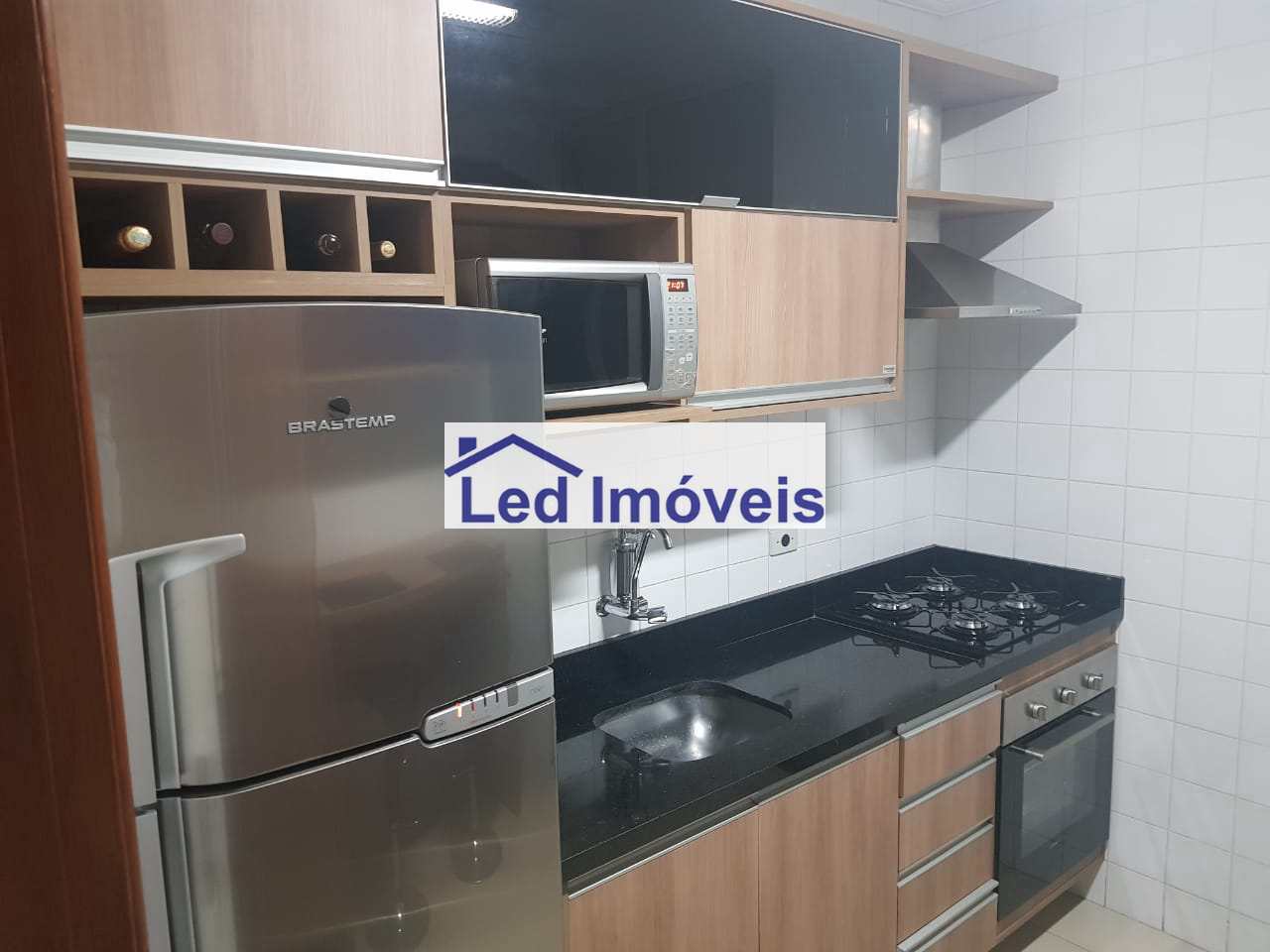 Apartamento à venda com 2 quartos, 61m² - Foto 3