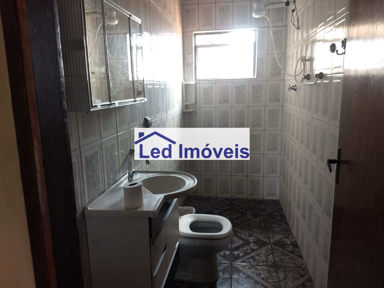 Sobrado à venda com 2 quartos, 160m² - Foto 4