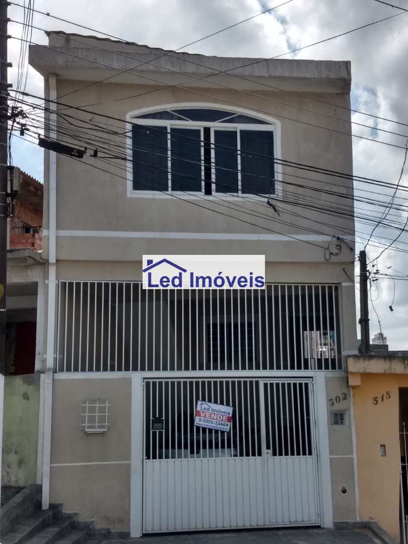 Sobrado à venda com 2 quartos, 160m² - Foto 1