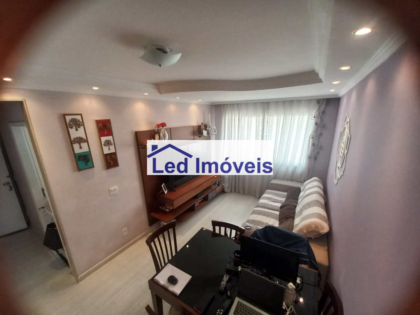 Apartamento à venda com 2 quartos, 62m² - Foto 1