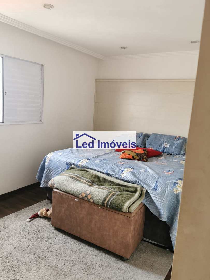 Sobrado à venda com 2 quartos, 140m² - Foto 13