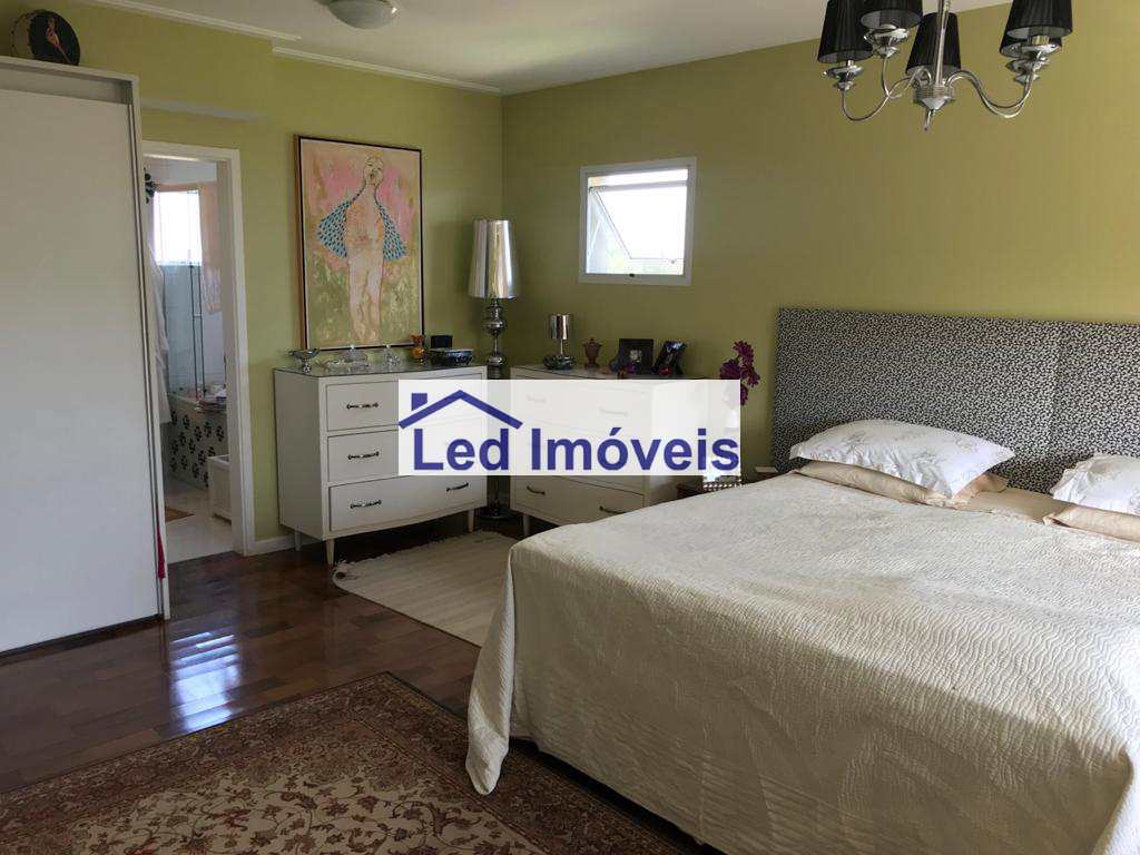 Apartamento à venda com 3 quartos, 227m² - Foto 14