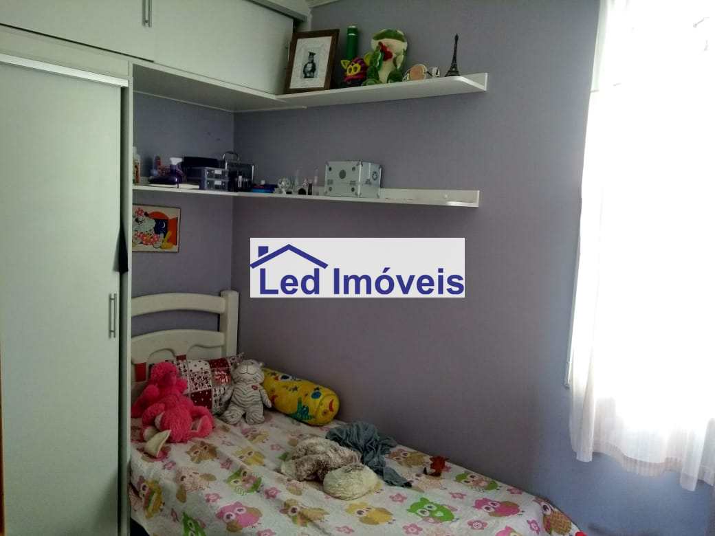 Apartamento à venda com 3 quartos, 60m² - Foto 9