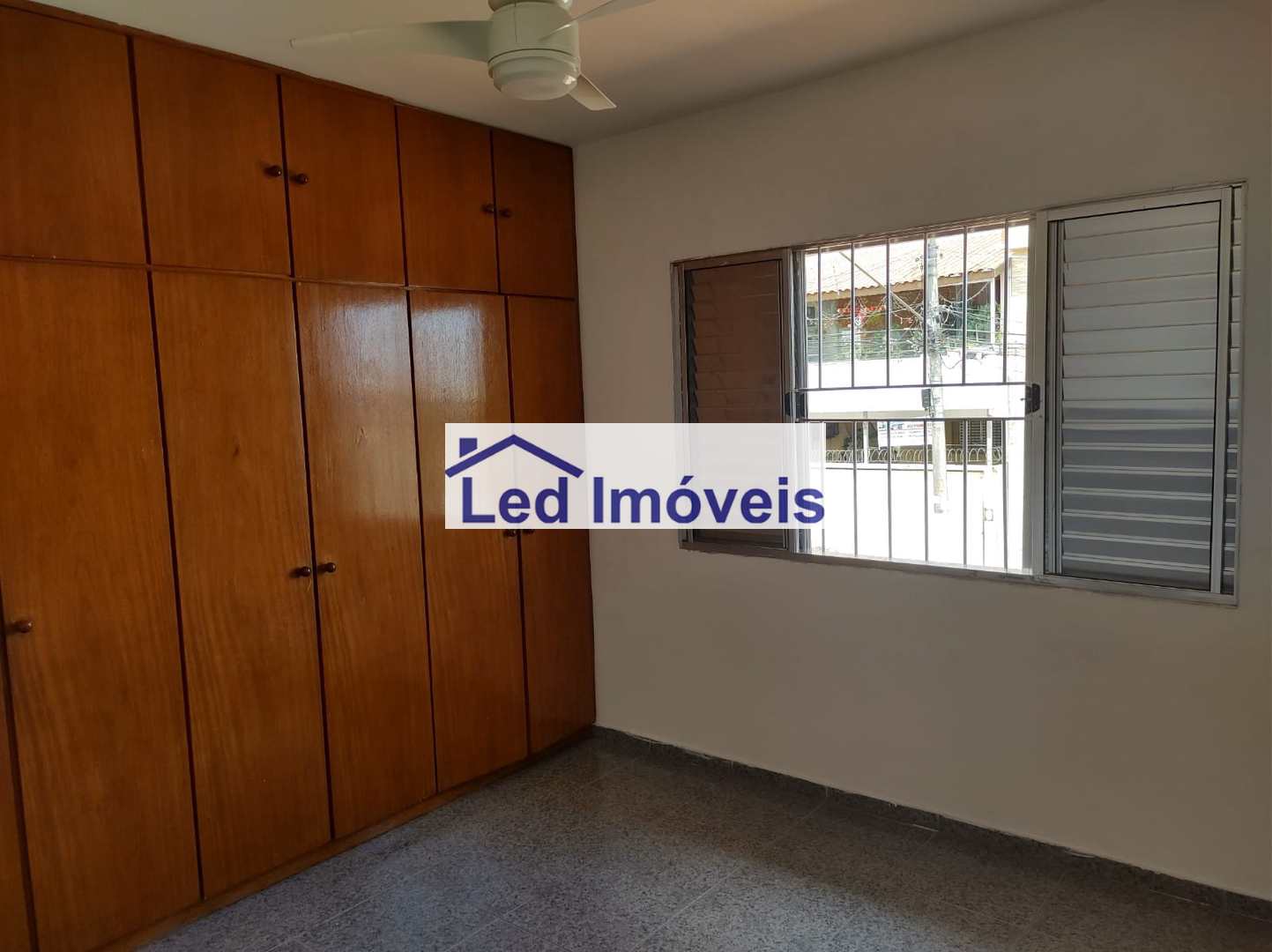 Sobrado à venda com 2 quartos, 150m² - Foto 10