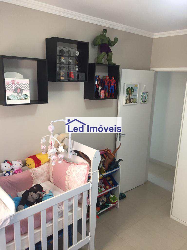 Apartamento à venda com 2 quartos, 67m² - Foto 15