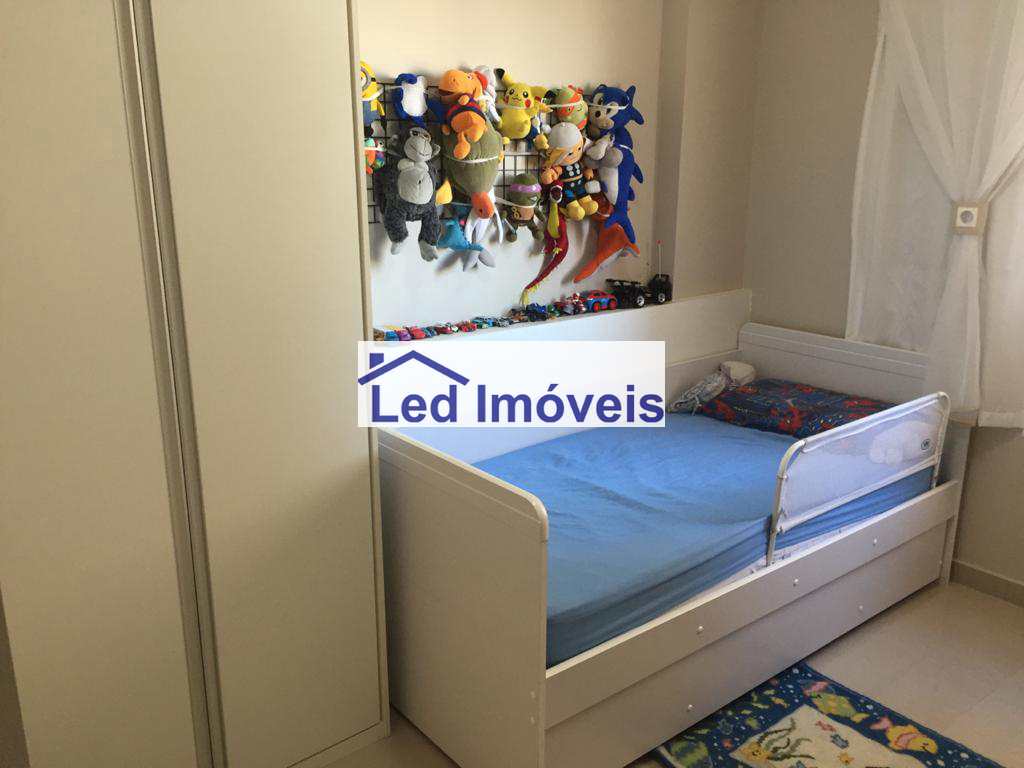 Apartamento à venda com 2 quartos, 67m² - Foto 14