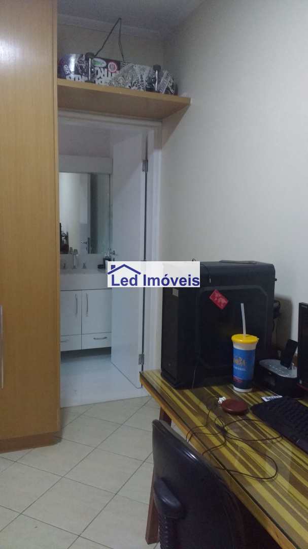 Sobrado à venda com 3 quartos, 150m² - Foto 14