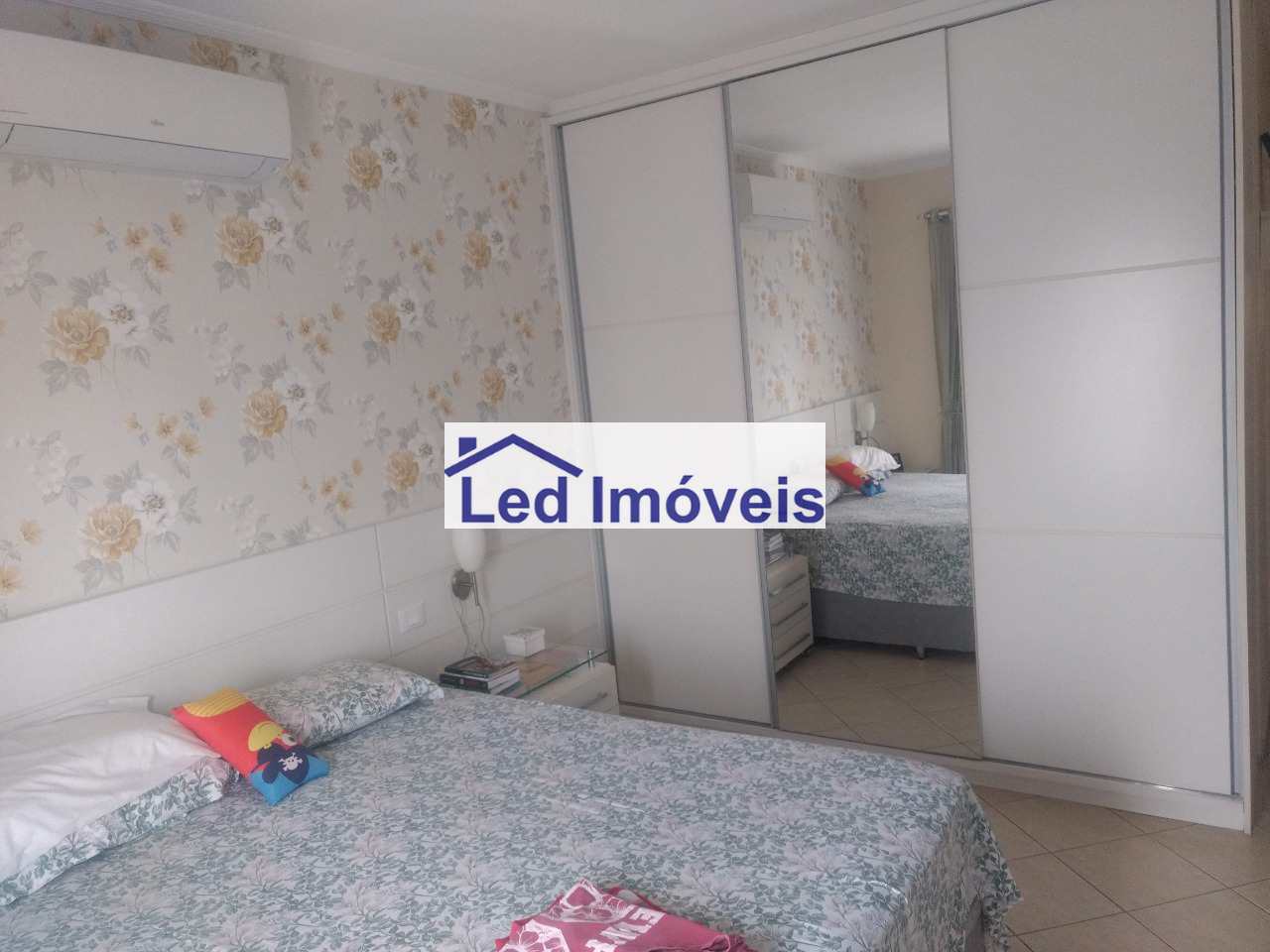 Sobrado à venda com 3 quartos, 150m² - Foto 8