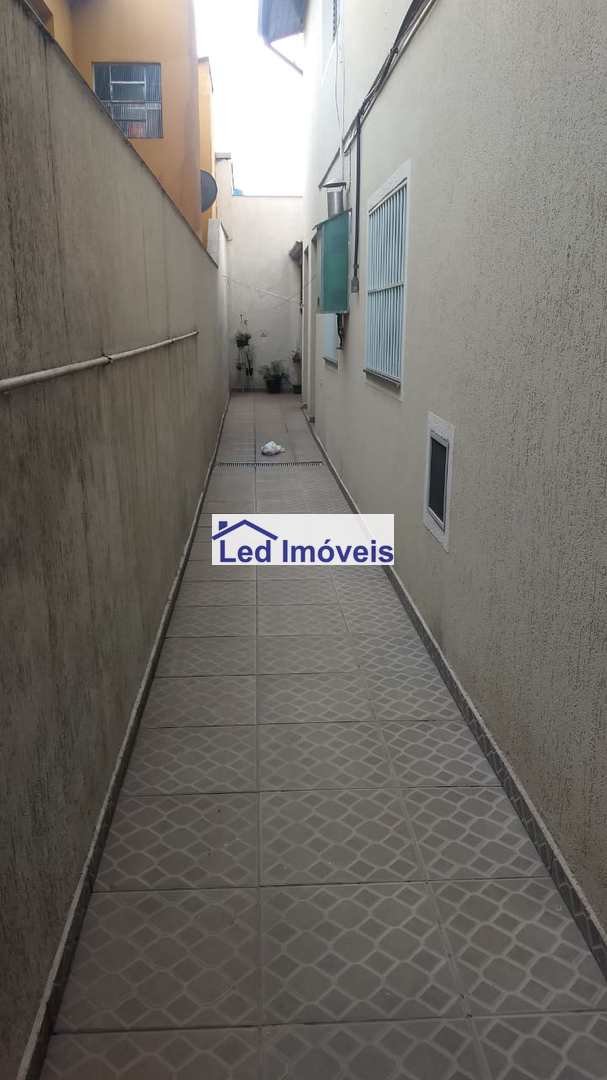 Sobrado à venda com 3 quartos, 150m² - Foto 21