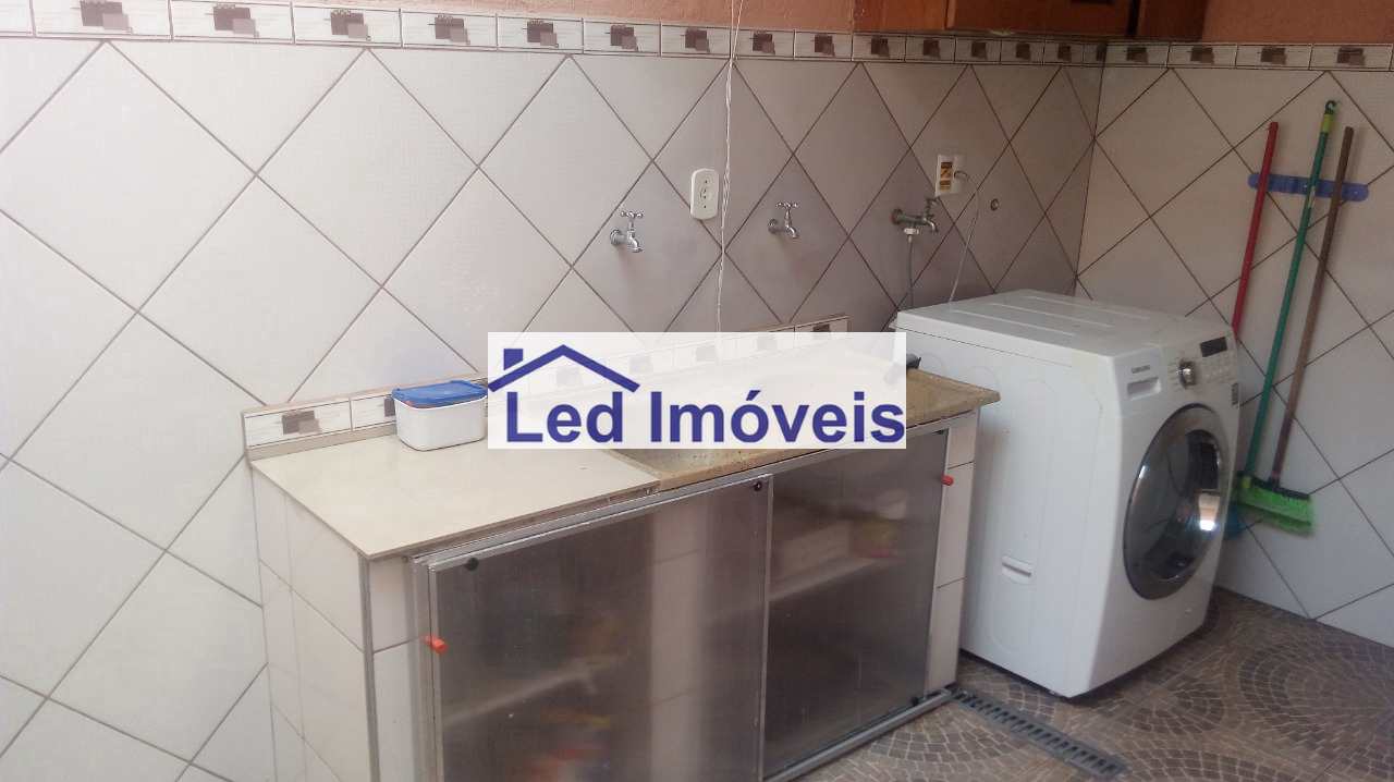 Sobrado à venda com 3 quartos, 150m² - Foto 23