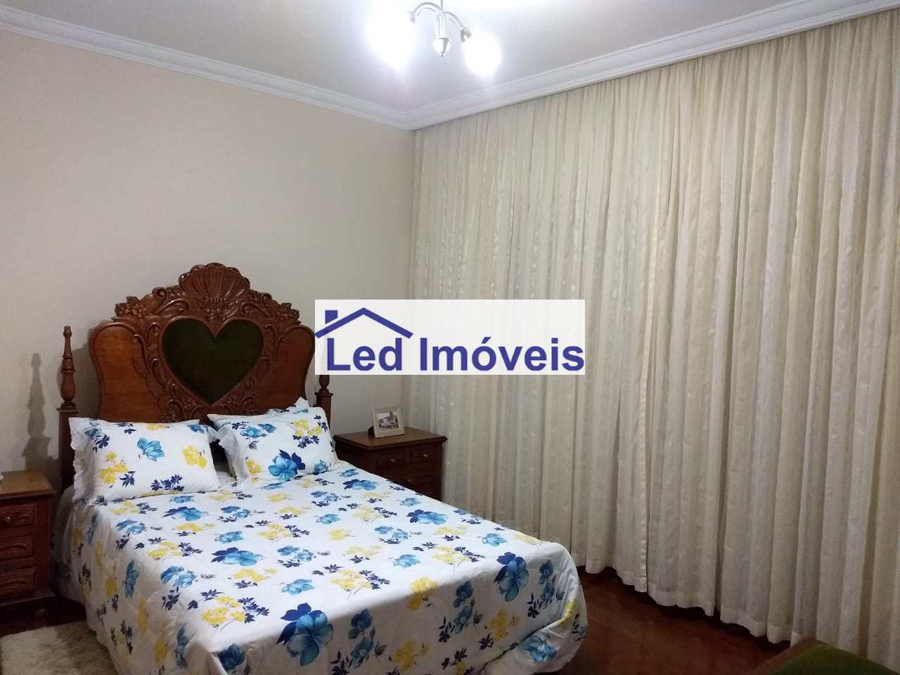 Sobrado à venda com 4 quartos, 320m² - Foto 15