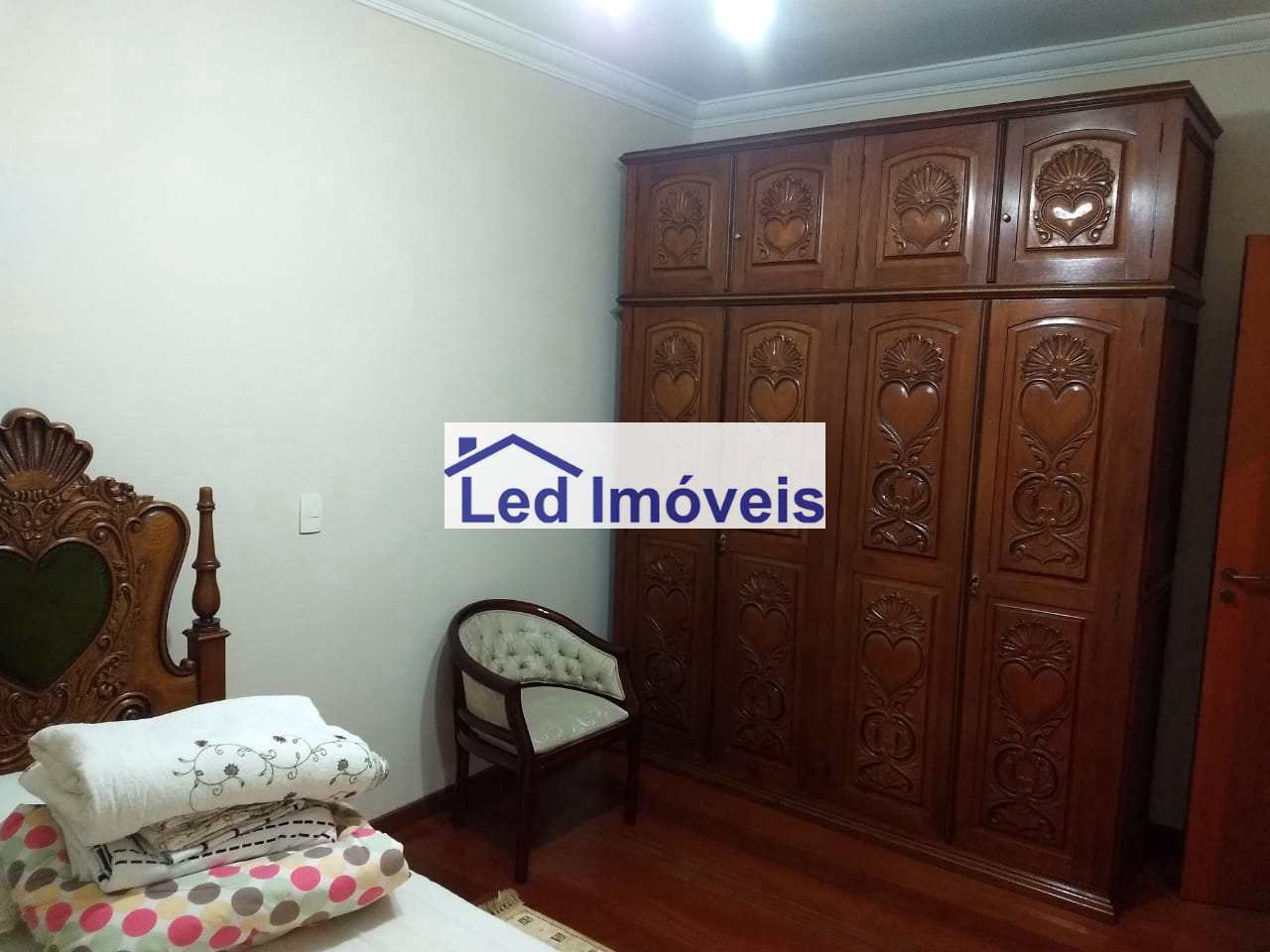 Sobrado à venda com 4 quartos, 320m² - Foto 23