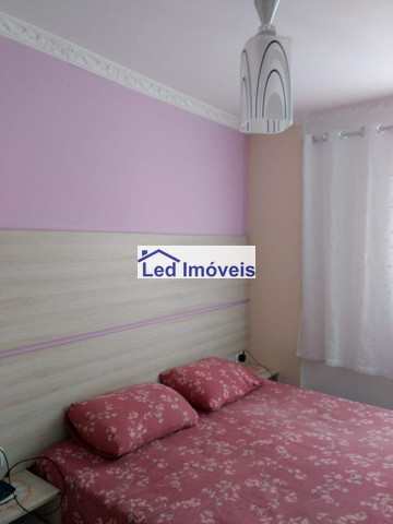 Apartamento à venda com 2 quartos, 55m² - Foto 11