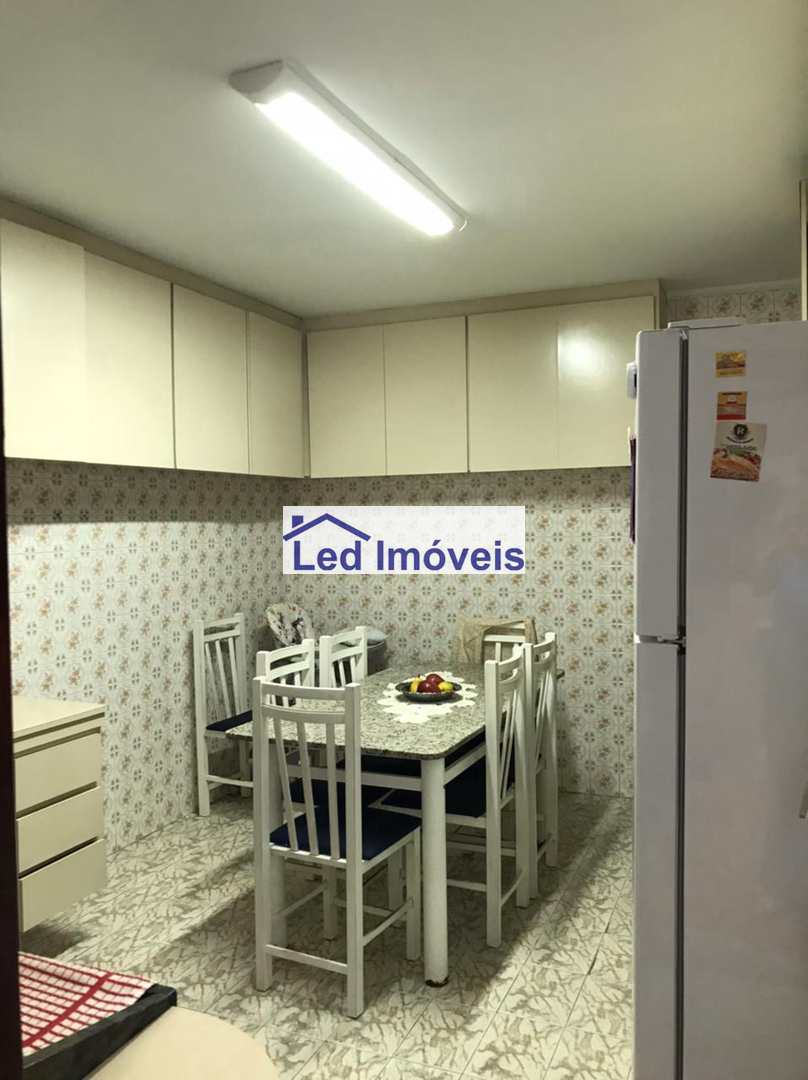 Sobrado à venda com 3 quartos, 150m² - Foto 5