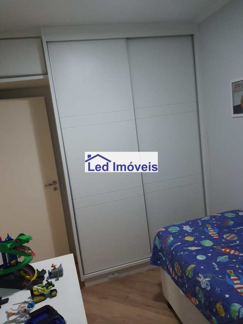 Apartamento à venda com 3 quartos, 80m² - Foto 22