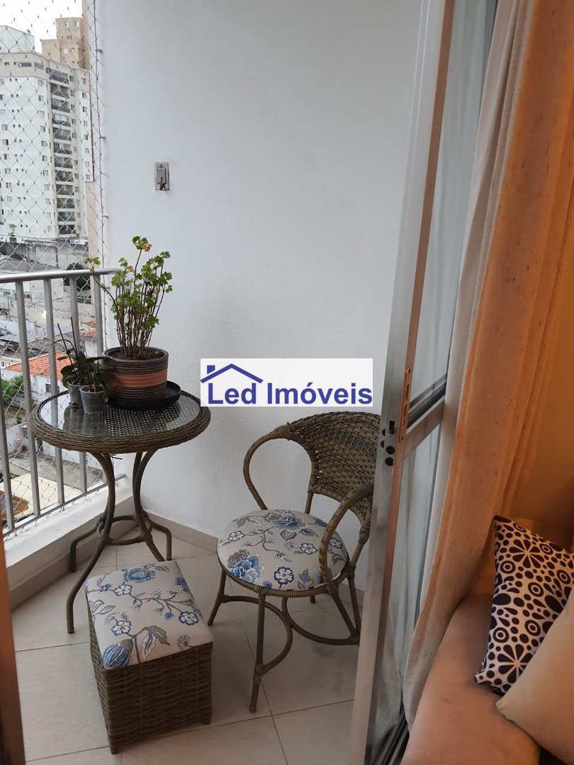 Apartamento à venda com 3 quartos, 80m² - Foto 4