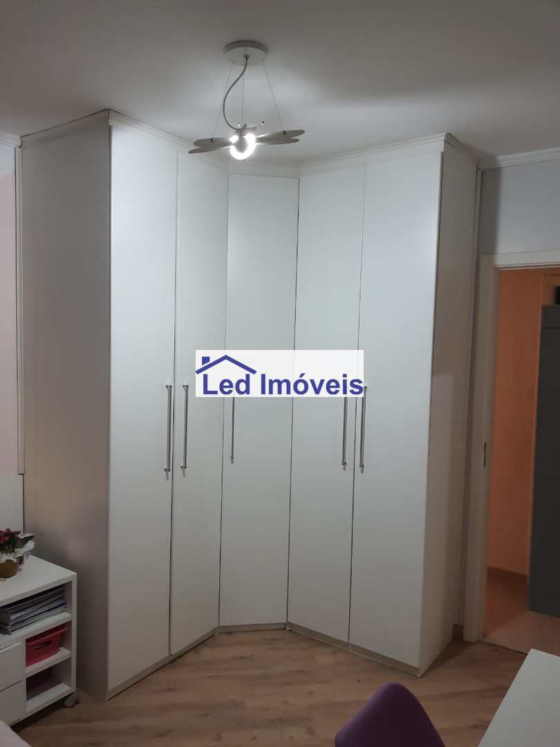 Apartamento à venda com 3 quartos, 80m² - Foto 16