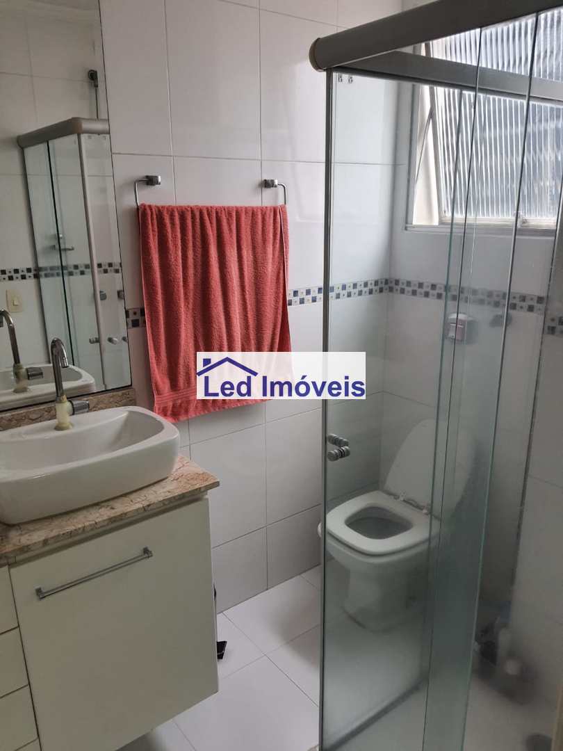 Apartamento à venda com 3 quartos, 80m² - Foto 17