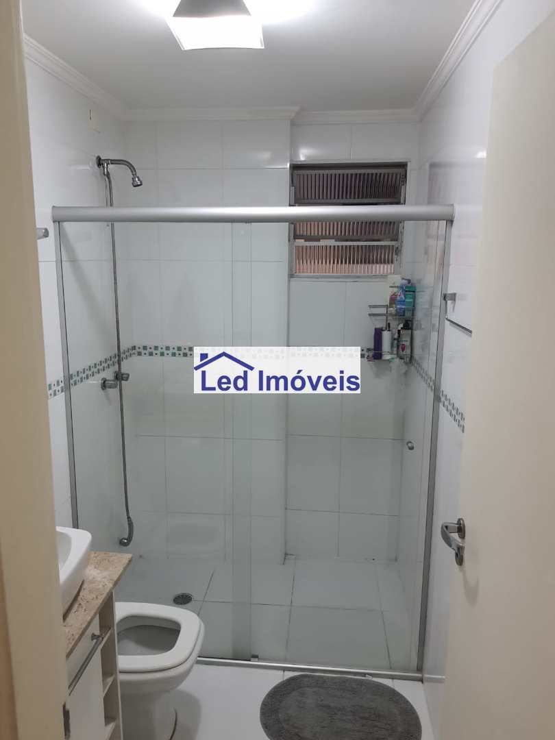 Apartamento à venda com 3 quartos, 80m² - Foto 12