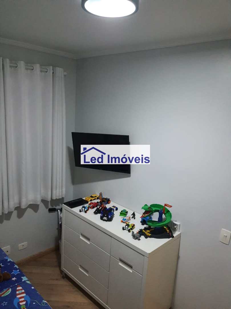 Apartamento à venda com 3 quartos, 80m² - Foto 23