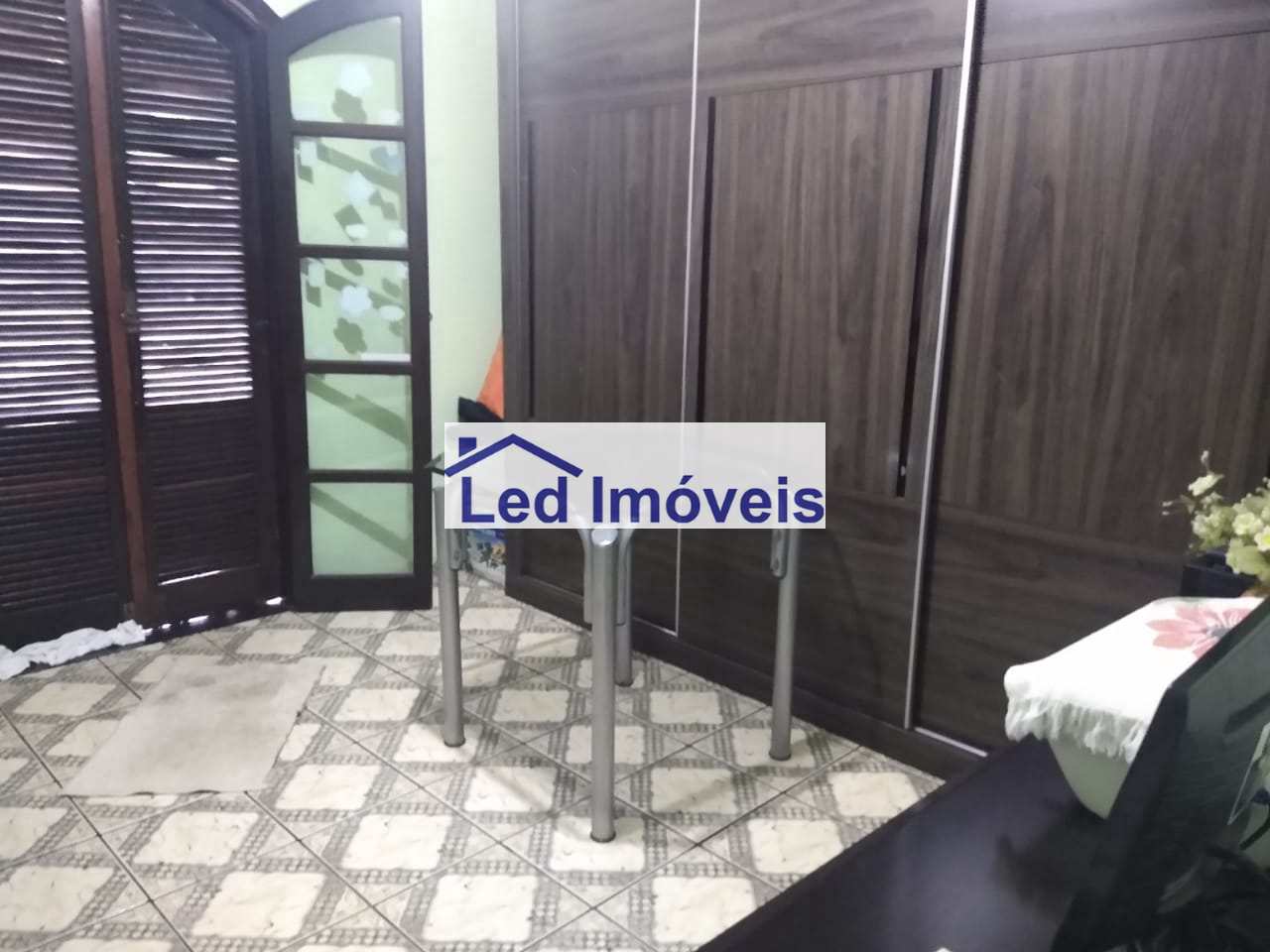 Sobrado à venda com 3 quartos, 130m² - Foto 11